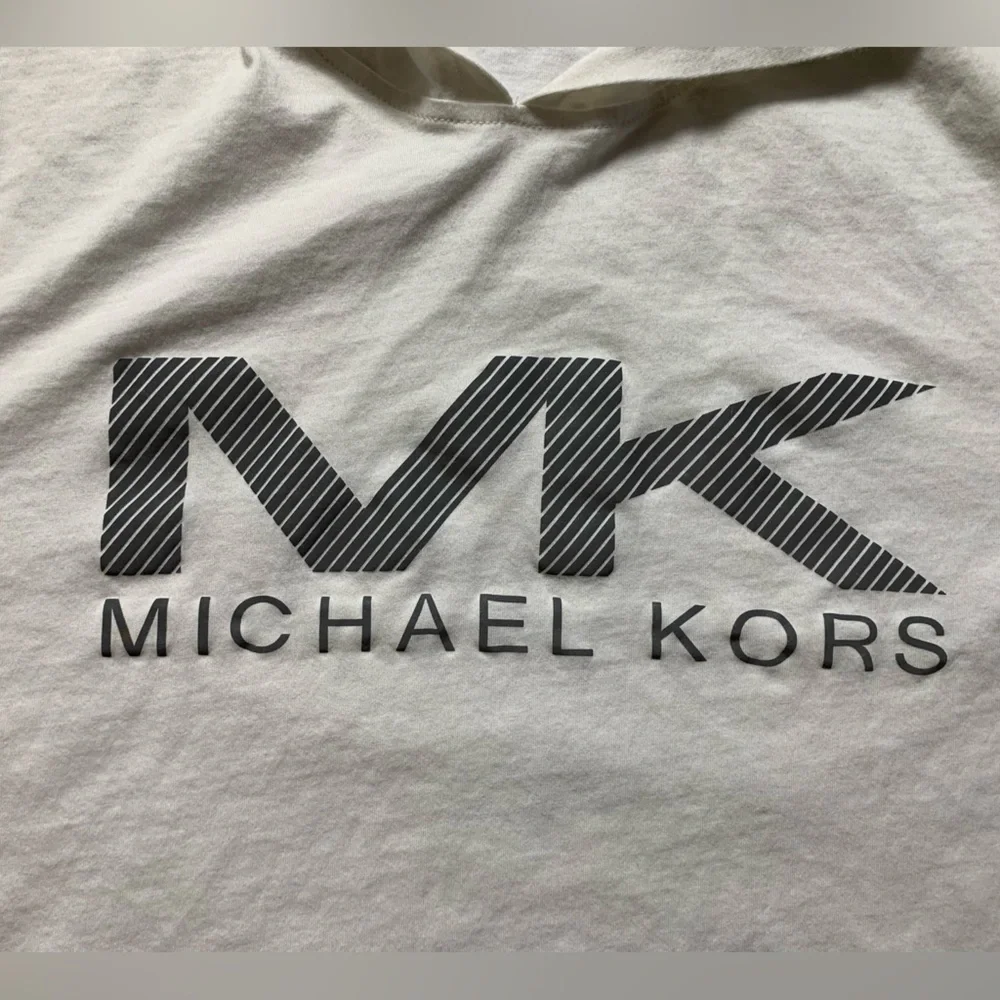 Michael Kors 🤍 MK Logo L/S‎ T-shirt - Picture 4 of 8
